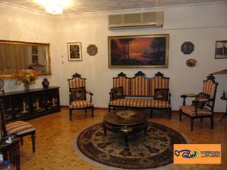 Pis a Valdepeñas. Piso en venta en centro, 4 dormitorios.