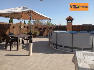 Casa a Valdepeñas. Casa en venta en convento, 3 dormitorios.