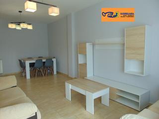 Location Attique à Valdepeñas. Atico en alquiler en buena, 2 dormitorios.