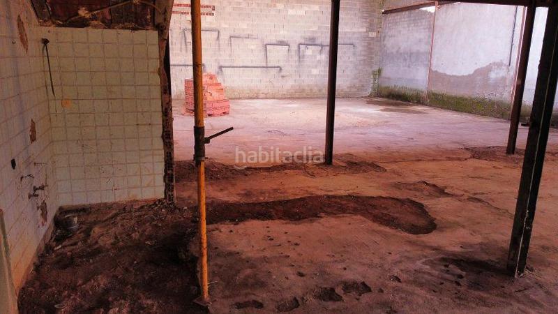 Foto 97841b0a-4733-4d31-9500-66cf7c9e4612. Nau industrial a Valdepeñas