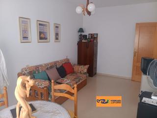 Pis a Valdepeñas. Piso en venta en seis de junio, 2 dormitorios.