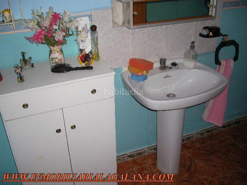 Foto 68184b83-0370-4fe3-850a-1303bc91c860. Chalet  en venta en carretera infantes, 2 dormitorios. en Valdepeñas