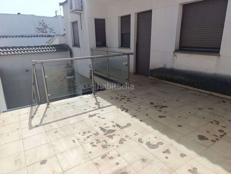 Foto 83e54dd2-5f28-4d3e-8c92-d656fe2ae861. Casa amb calefacció aparcament a Valdepeñas