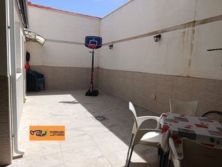 Casa a Valdepeñas. Casa en venta en barrio san juan, 3 dormitorios.