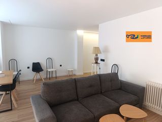 Location Appartement à Valdepeñas. Piso en alquiler en centro, 3 dormitorios.