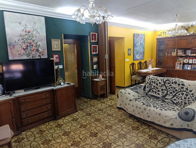 Foto 3e622d8b-e454-4e3d-912b-1c547709fafb. Casa  en venta en buena, 3 dormitorios. en Valdepeñas