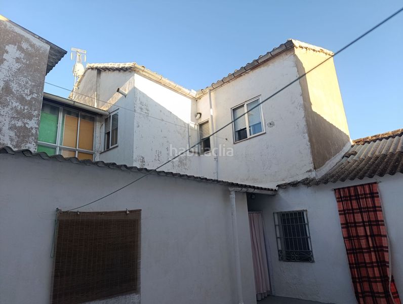 Foto 8b47ed9c-4205-45cb-a113-2250e31a84f0. Casa  en venta en buena, 3 dormitorios. en Valdepeñas