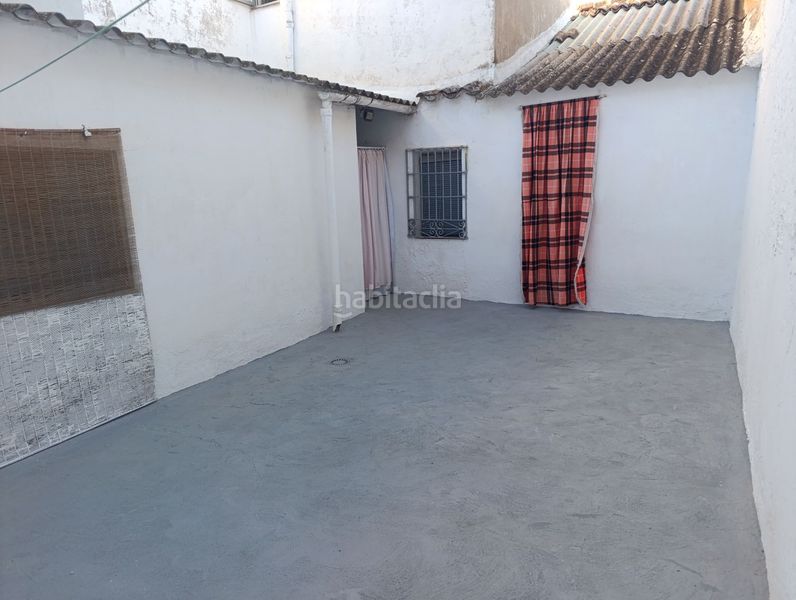 Foto f7fc92c2-77ea-48c8-a028-a8b741c74e87. Casa  en venta en buena, 3 dormitorios. en Valdepeñas