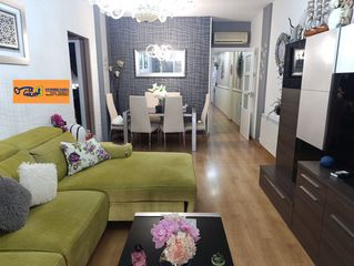Pis a Valdepeñas. Piso en venta en hospital, 3 dormitorios.