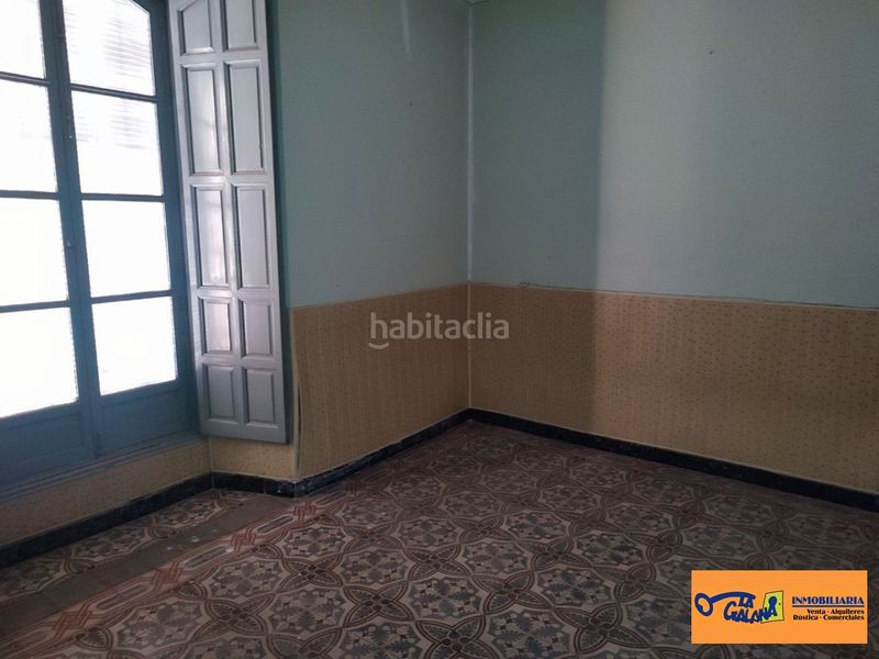 Foto b5956d8e-87f3-4c8a-a578-44f8d45689d8. Casa a Valdepeñas