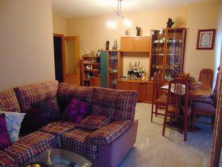 Pis a Valdepeñas. Piso en venta en centro, 4 dormitorios.