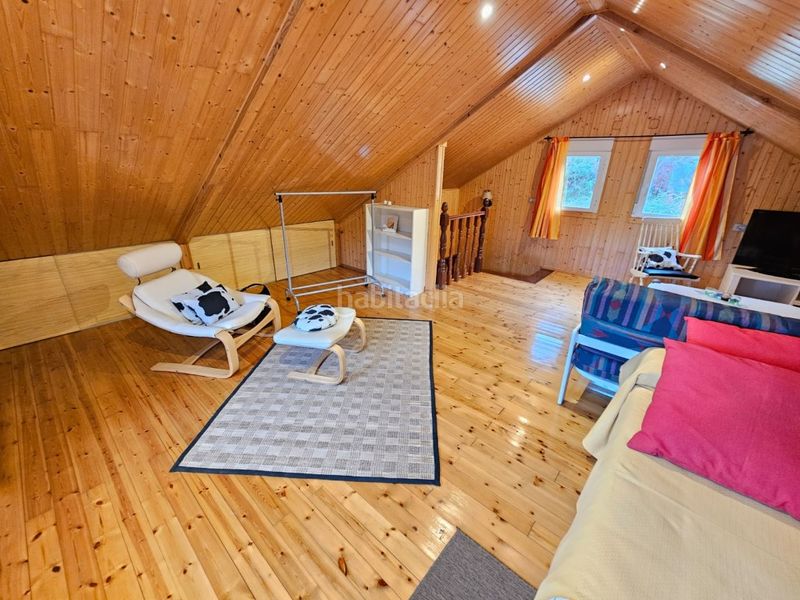 Foto 07fbc2f6-1224-41fd-a812-a5c03573eee3. Casa amb aparcament a Pillarno Castrillón