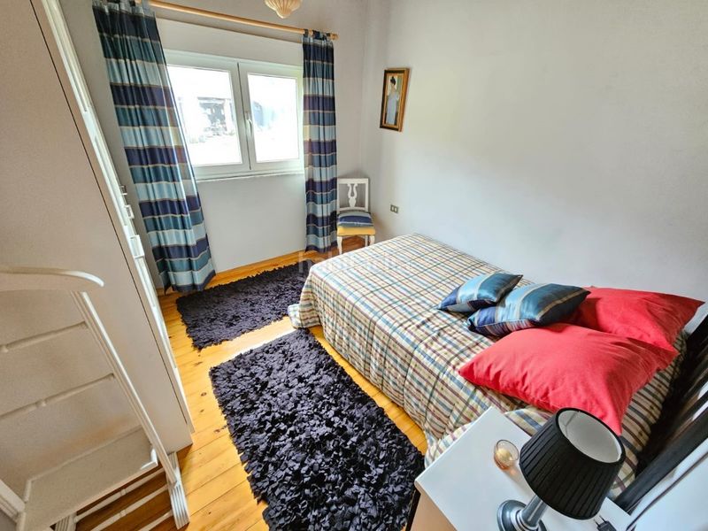 Foto 7a92d577-f8ea-4b32-92c4-e9aeb51032fc. Casa amb aparcament a Pillarno Castrillón