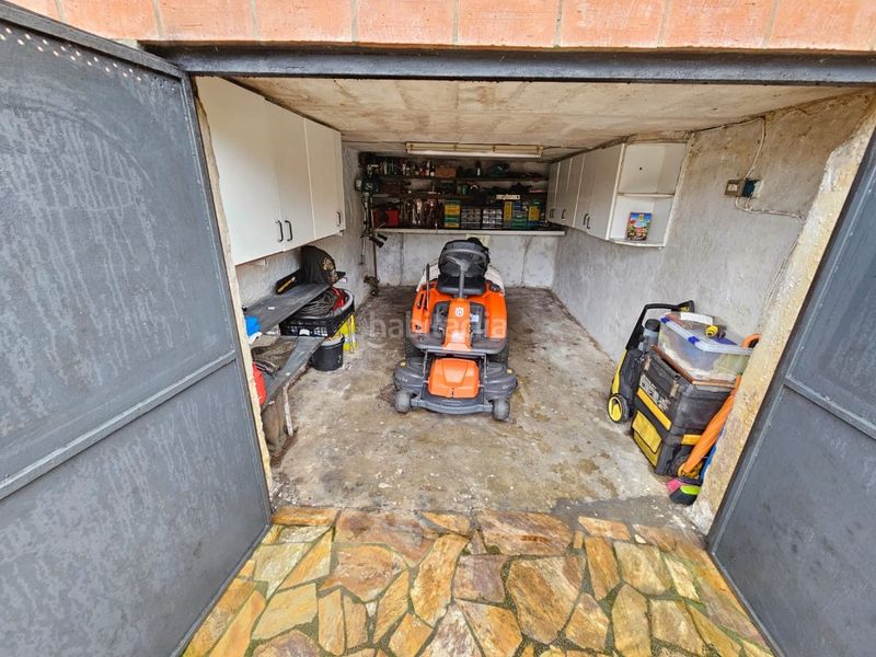 Foto af07c2a3-6d4d-4a7f-a70c-e08c674cf221. Casa amb aparcament a Pillarno Castrillón