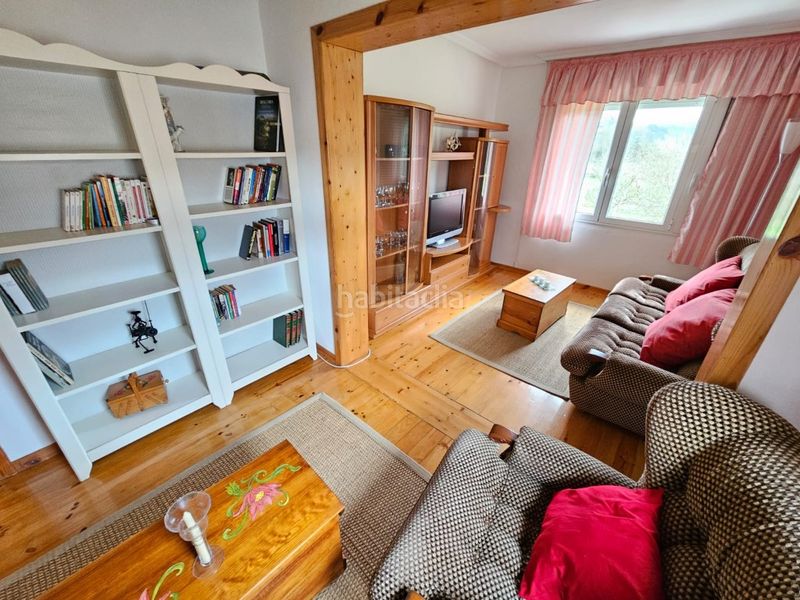 Foto b6f1e130-6961-4eb4-ac75-ea3dcf81894d. Casa amb aparcament a Pillarno Castrillón