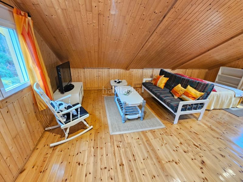 Foto c9bdc62a-8c13-48b9-b3c2-c164ae459321. Casa amb aparcament a Pillarno Castrillón