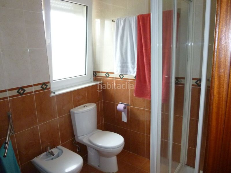Foto e8e71edf-046b-4b04-a01a-59d8aab42146. Chalet  4 habitaciones venta en Piedras Blancas Castrillón