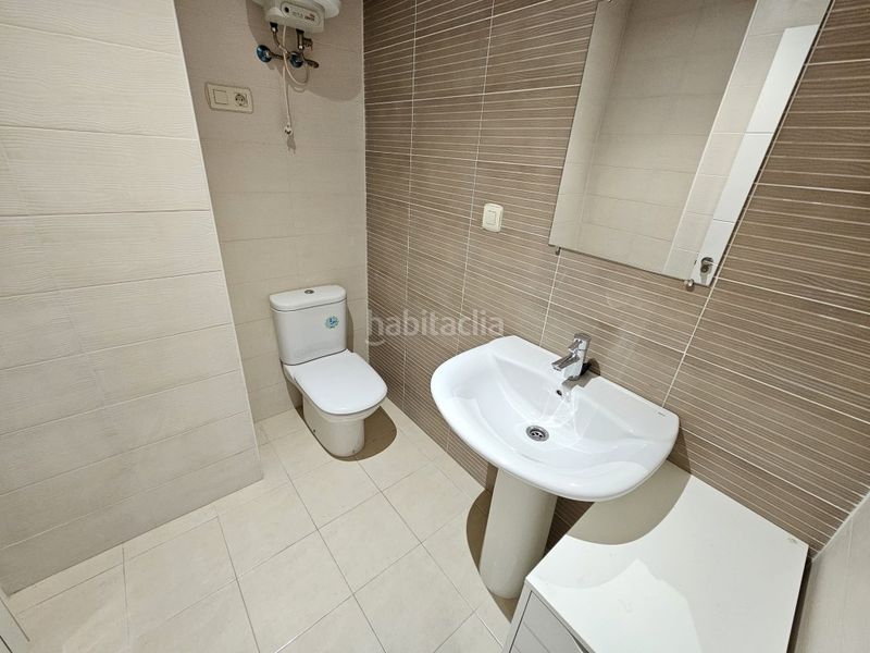 Foto de12b188-6d8b-4f7f-a594-59b59c920cdf. Miete büro in Centro Avilés