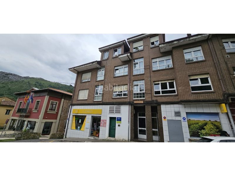 Foto 46089ce8-b122-41d5-93f3-373aac9b0d24. Piso  3 habitaciones venta en Morcín