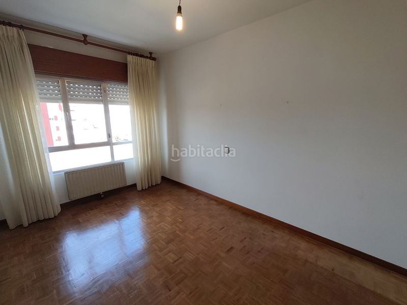 Foto d10f597b-cd0d-4562-abb2-5f2653d8f39e. Piso  3 habitaciones venta en La Magdalena Avilés