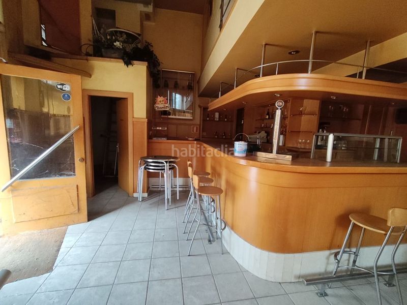 Foto 237fbcd6-f76e-4a79-a7fb-e733a9519d26. Local comercial a El Carbayedo - El Quirinal Avilés