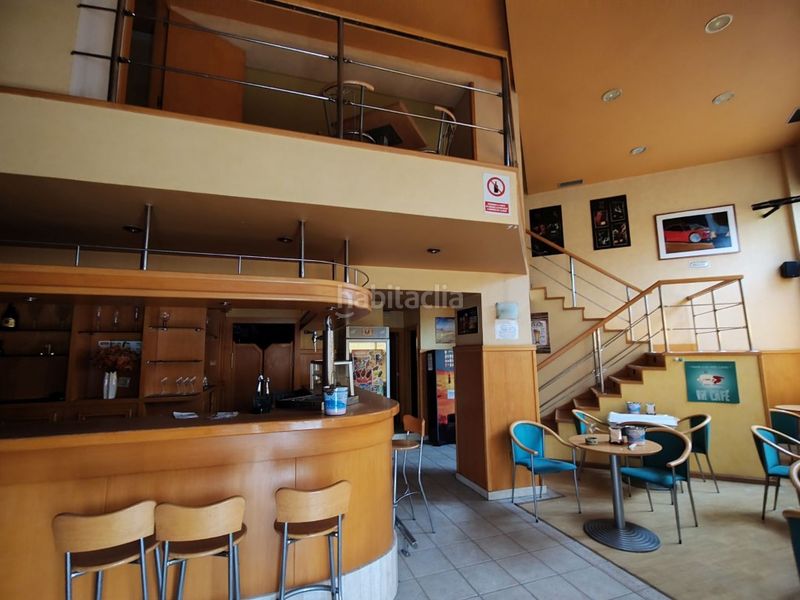 Foto b2525632-d14f-4ac1-8609-3a4bc0baeaaf. Local comercial a El Carbayedo - El Quirinal Avilés