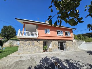 Haus in Corvera de Asturias. Casa con parcela 5 habitaciones venta corvera de asturias