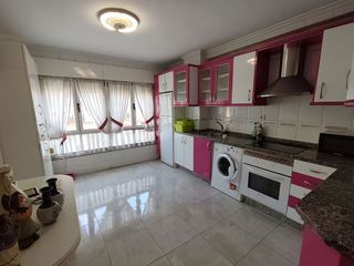 Flat  Calle luis bayon. Piso 2 habitaciones venta avilés
