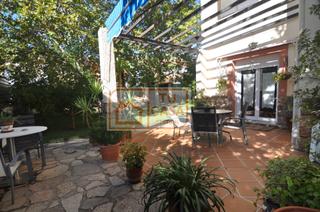 Xalet  Calle josé redondo. Chalet independiente en venta en cáceres.