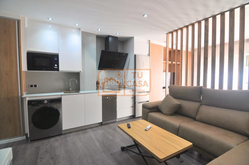 Foto 9b38b94e-da76-4a94-815a-c07c281e151c. Lloguer apartament amb calefacció aparcament a Casco Antiguo Cáceres