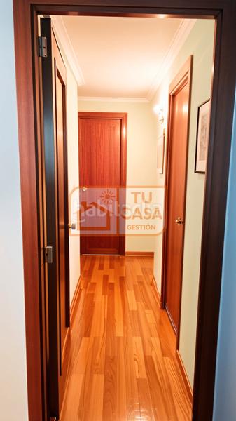 Foto cff1e015-5738-40f5-b72e-a664407043f4. Etagenwohnung mit heizung parking in Centro Cáceres