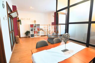 Location Appartement  Calle independencia. Piso reformado de tres dormitorios en la plaza italia
