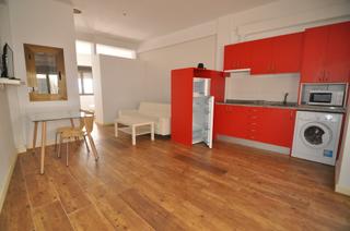 Alquiler Apartamento  Calle donoso cortés. Alquiler apartamento en el centro de la ciudad, tercero sin asce