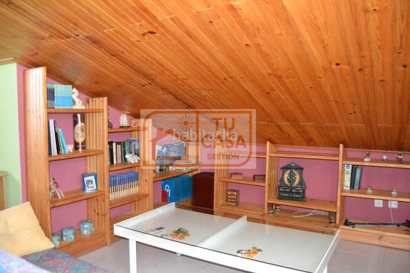 Foto 0767e230-3742-4f95-9b09-71ab71ea7d26. Chalet excelente chalet unifamiliar independiente, en la urbanización de unifamiliares más exclusiva y céntrica . en Cáceres