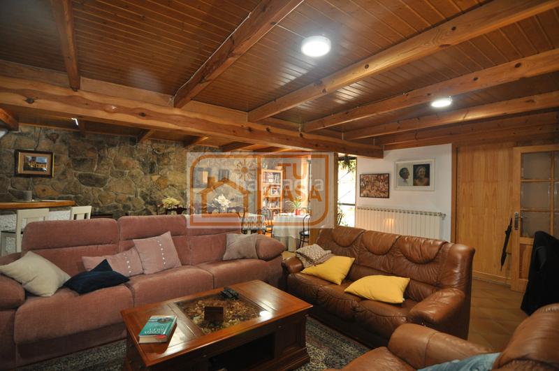Foto 86bd82b5-0f0e-4895-8ff2-bccc9a3ec91c. Chalet excelente chalet unifamiliar independiente, en la urbanización de unifamiliares más exclusiva y céntrica . en Cáceres