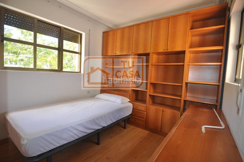 Foto d0626be2-70eb-40d9-b960-76c4b3f03747. Chalet excelente chalet unifamiliar independiente, en la urbanización de unifamiliares más exclusiva y céntrica . en Cáceres