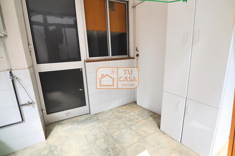 Foto d69e9293-fec0-4759-b83a-d9c026bc7b8d. Etagenwohnung mit heizung parking in Centro Cáceres