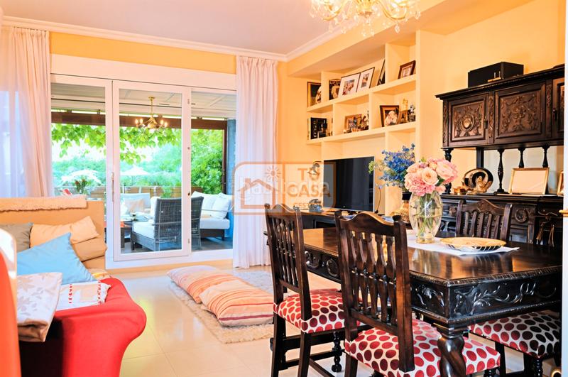 Foto 178ae09d-f173-4949-854d-49b111759651. Semi detached house with heating parking pool in Ruta de la Plata Cáceres