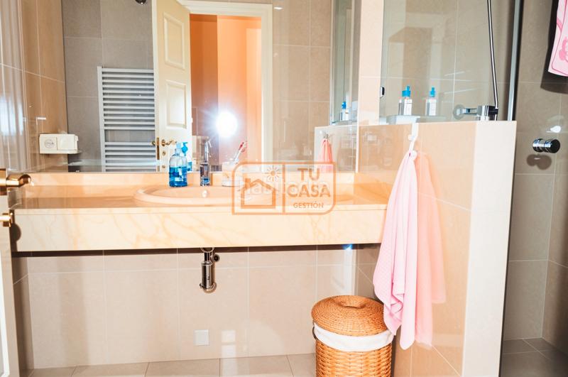 Foto 2bbd5641-2377-4b59-86e4-f87d168bd863. Semi detached house with heating parking pool in Ruta de la Plata Cáceres