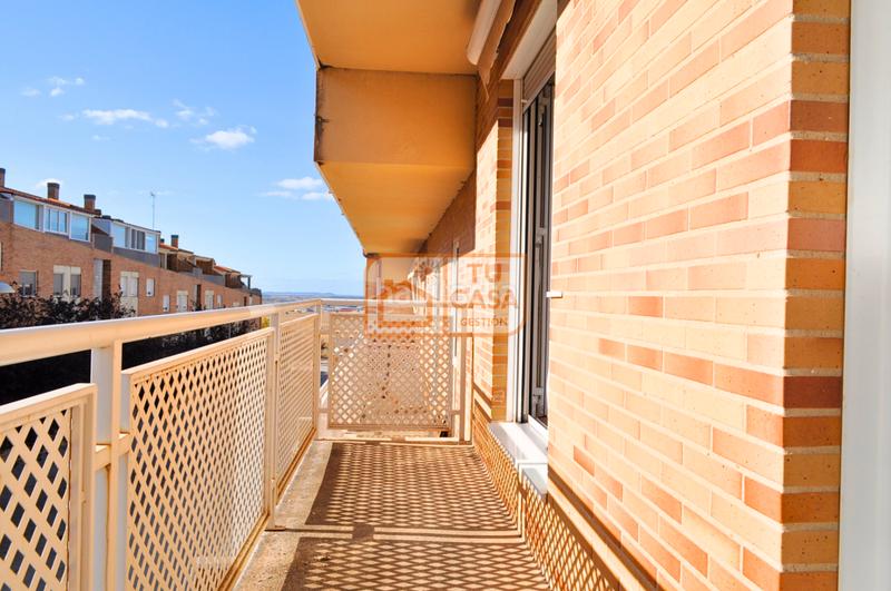 Foto 5a9243e4-5046-4cf9-b747-4af41f6954bb. Semi detached house with heating parking pool in Ruta de la Plata Cáceres