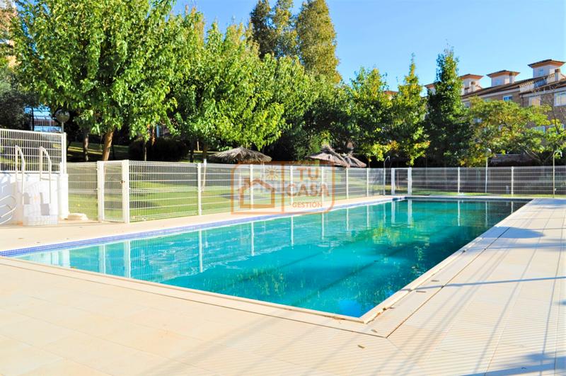 Foto 8b0862d6-888d-4824-80b0-96ad799c9cff. Semi detached house with heating parking pool in Ruta de la Plata Cáceres