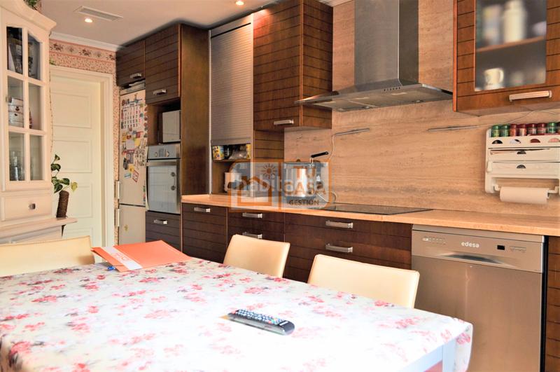 Foto c0877061-9919-42e9-b5dd-a5933f017357. Semi detached house with heating parking pool in Ruta de la Plata Cáceres