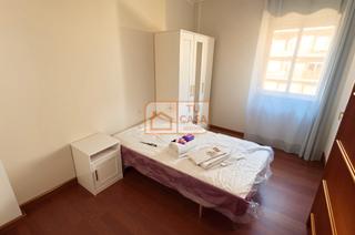 Location Appartement  Plaza gante. Alquiler piso reformado para estudiantes