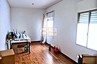 Piso  Calle arturo aranguren. Venta de amplio piso en pleno centro