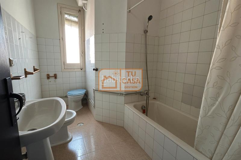 Foto ec88fdce-2671-495e-b37f-e91b450b2b6d. Appartement dans Centro Cáceres