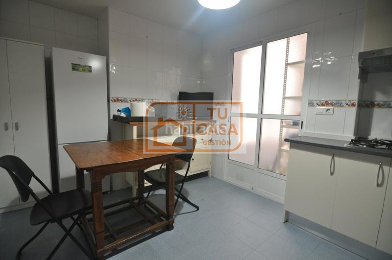 Foto 9d912d3e-5367-476d-b637-78c31f54acea. Miete etagenwohnung mit heizung in Casco Antiguo Cáceres