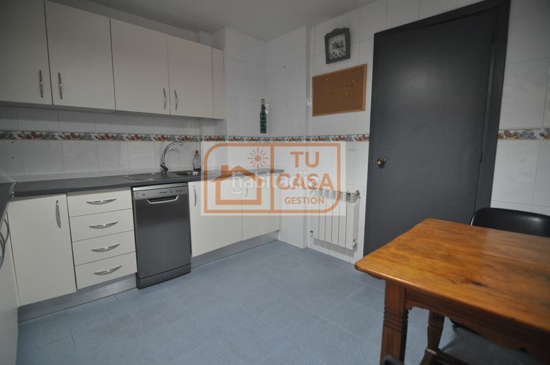 Foto ffbb1c3f-4e16-46b0-914b-dd8020504f3a. Miete etagenwohnung mit heizung in Casco Antiguo Cáceres