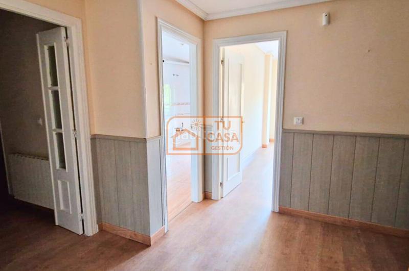 Foto 2a9835aa-e5bb-4129-9983-e464069ad24f. Pis amb calefacció aparcament a Zona Norte - Hospital - Urbanizaciones Plasencia