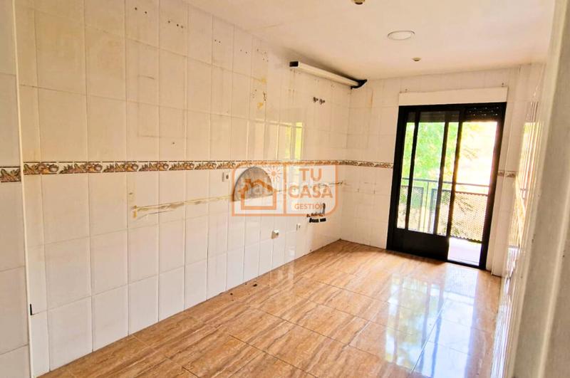 Foto 52bdded4-80ad-46de-9ef7-5b8c38cd5d47. Pis amb calefacció aparcament a Zona Norte - Hospital - Urbanizaciones Plasencia