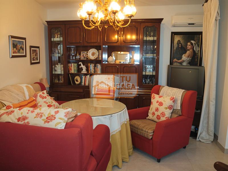 Foto 36987044-94ee-4303-b439-0337633fa5a6. Etagenwohnung mit heizung in Centro Cáceres